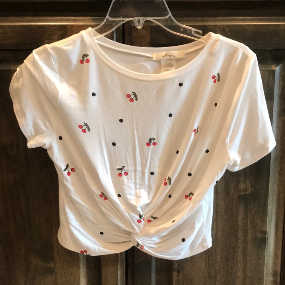 Glaze Cherry Print Top Tee M $34!